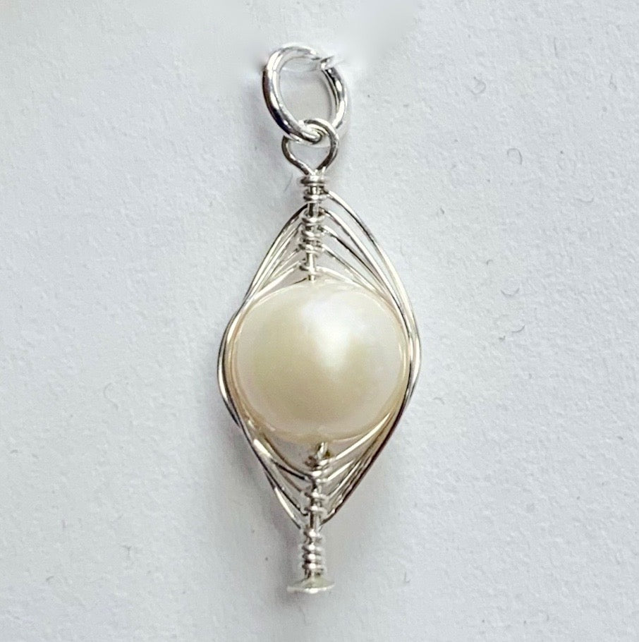 Peas In A Pod Pendants