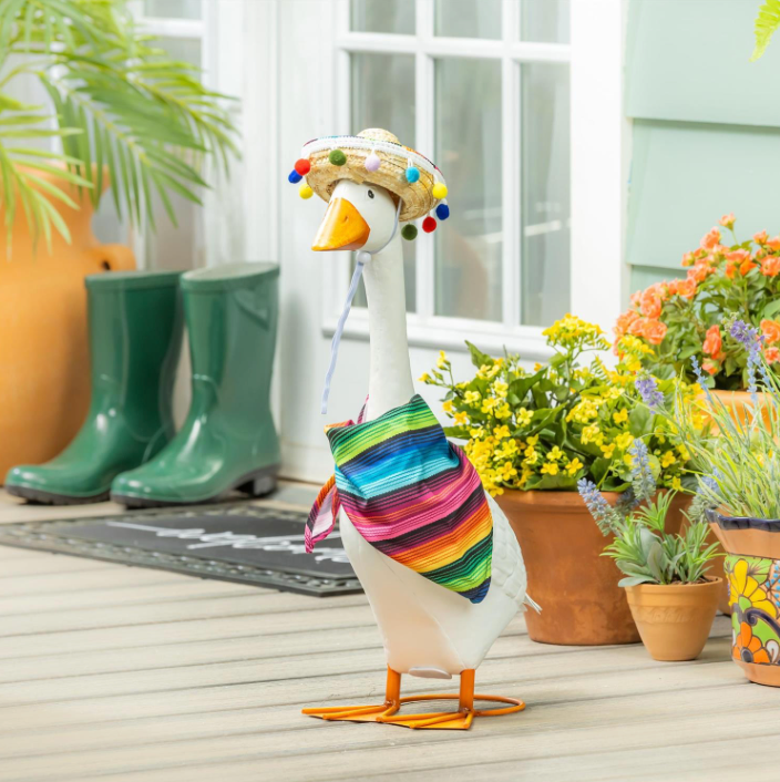 Giddy The Goose Accessory Set Festive attire