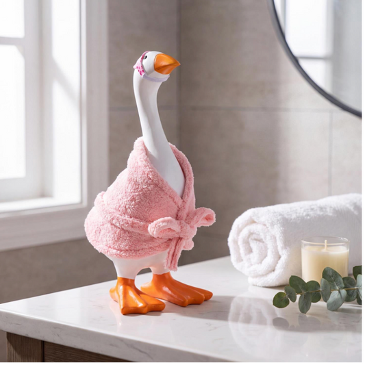 Gordy The Desktop Goose, Spa Outfit