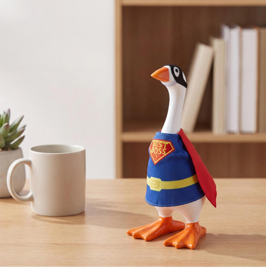 Gordy The Desktop Goose, Best Boss Outfit
