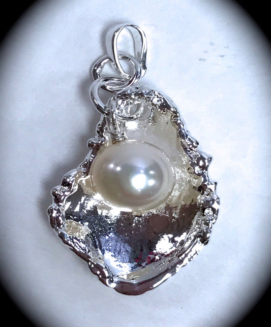 Birthstone Oyster Pendant